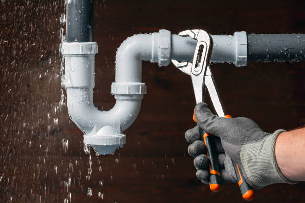 Professional Drain Cleaning technician working in Rancho Mirage, CA
